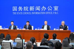 “十四五”金融业答卷亮眼：170万亿精准滴灌实体经济